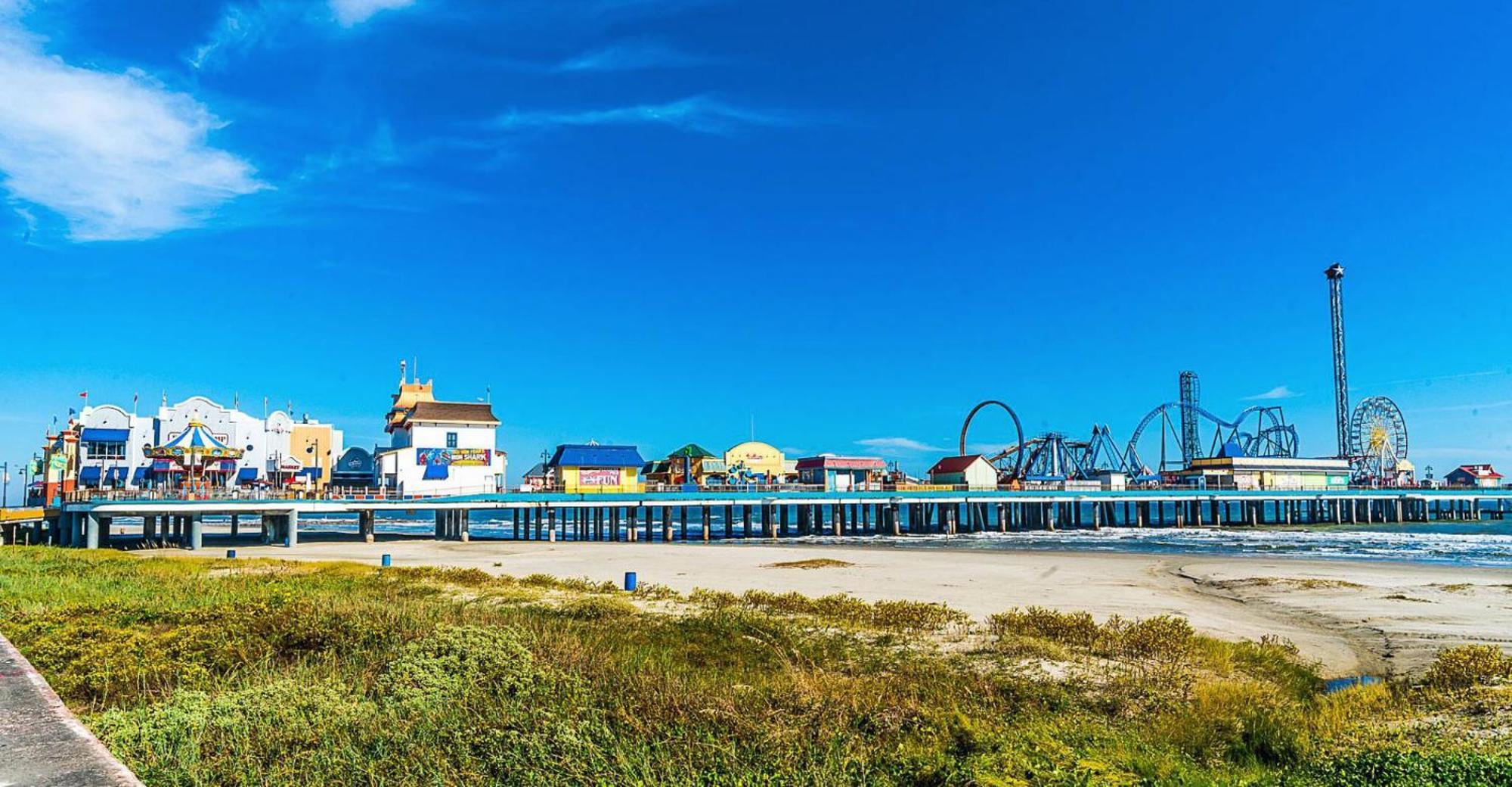 Perfect Location Spacious Yard Coffee Bar At This Lovely Beach Home Galveston Exteriör bild